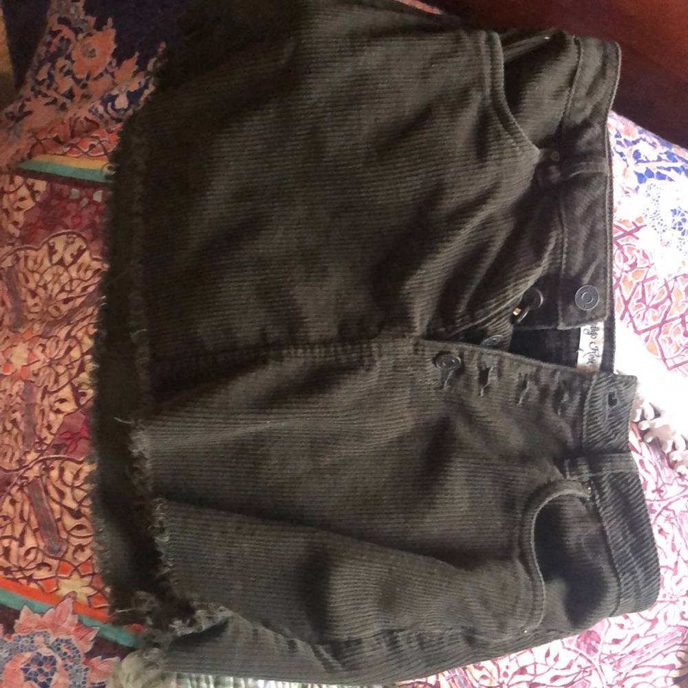 Super cute green corduroy mini skirt